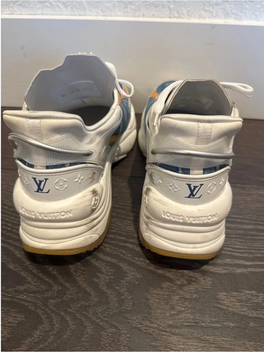 Louis Vuitton louis vuitton
